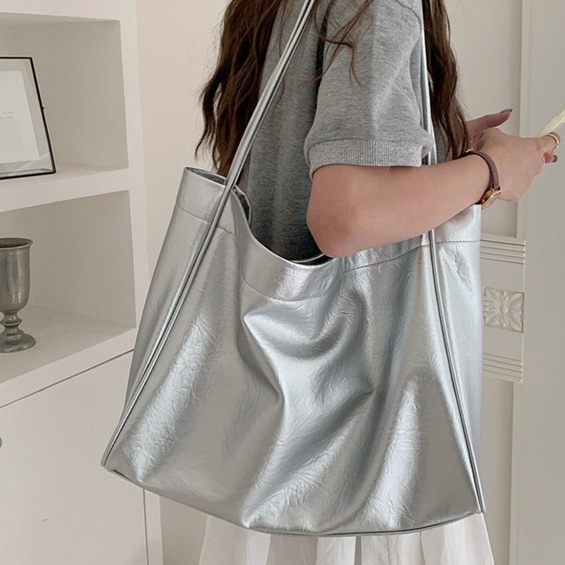 カジュアル大容量トートバッグ通勤デザイナー女性ショルダーバッ - Luxury Bags Leather のレビューと価格