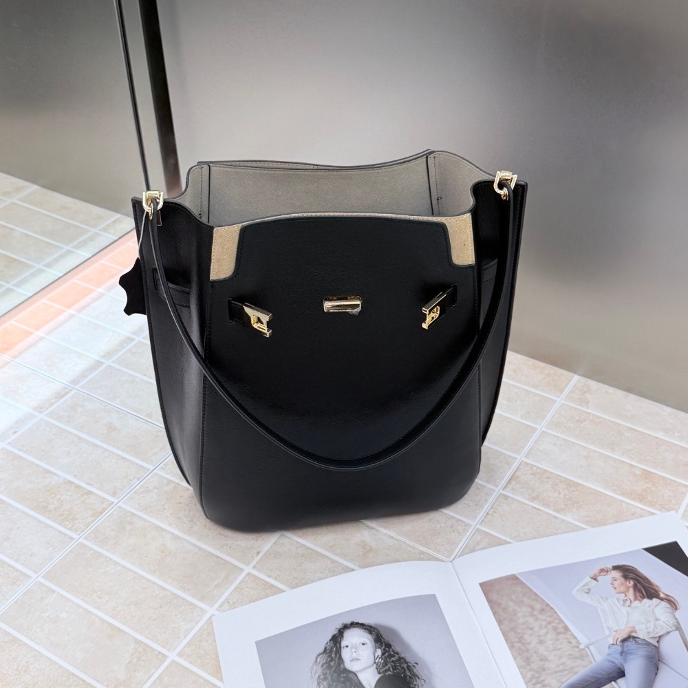 新作バケットバッグ オールドマネー風 大容量トートバッグ ユ - Luxury Bags Leather のレビューと価格